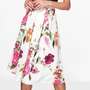 Avah Floral Box Pleat Midi Skirt